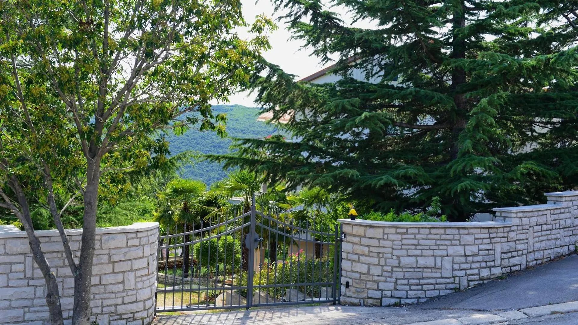 Nika Relax For 2, Hike And Bike Apartment Rabac Croatia